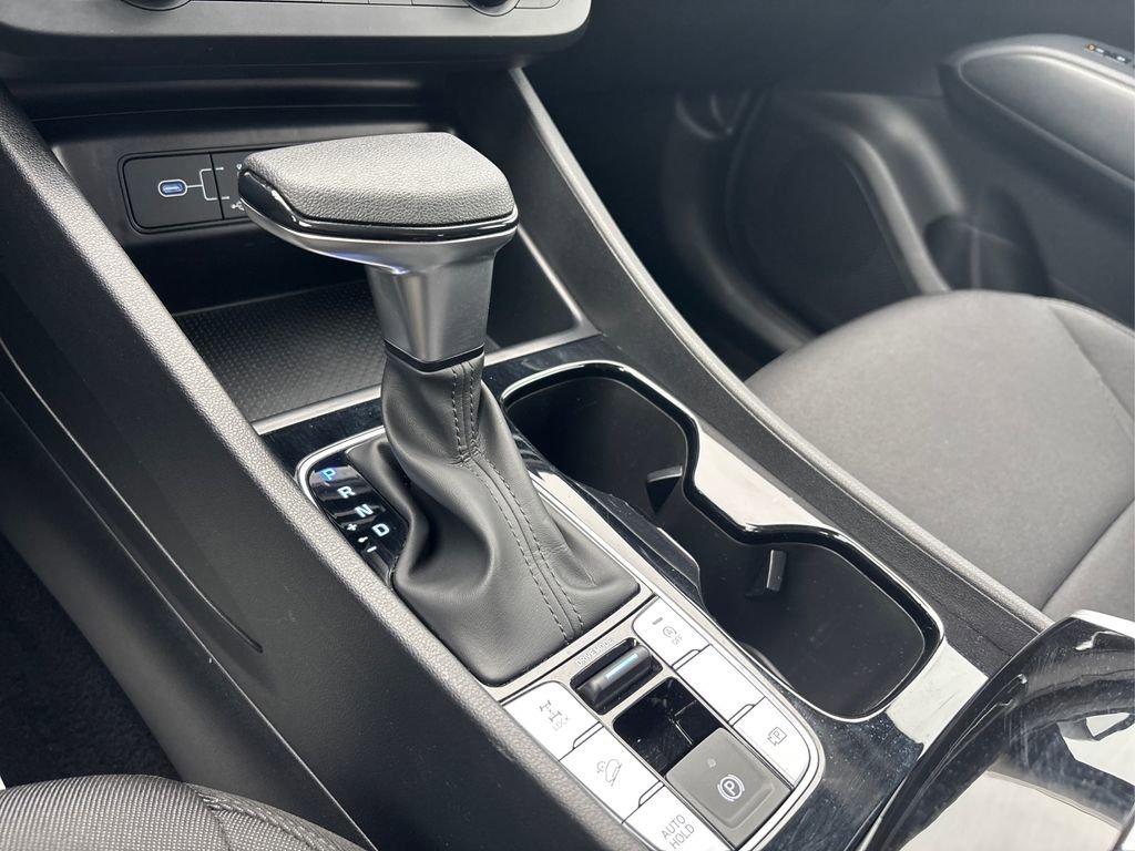 Certified 2025 Hyundai Tucson SE image 33