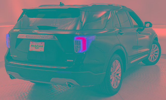 Certified 2020 Ford Explorer Limited image 3