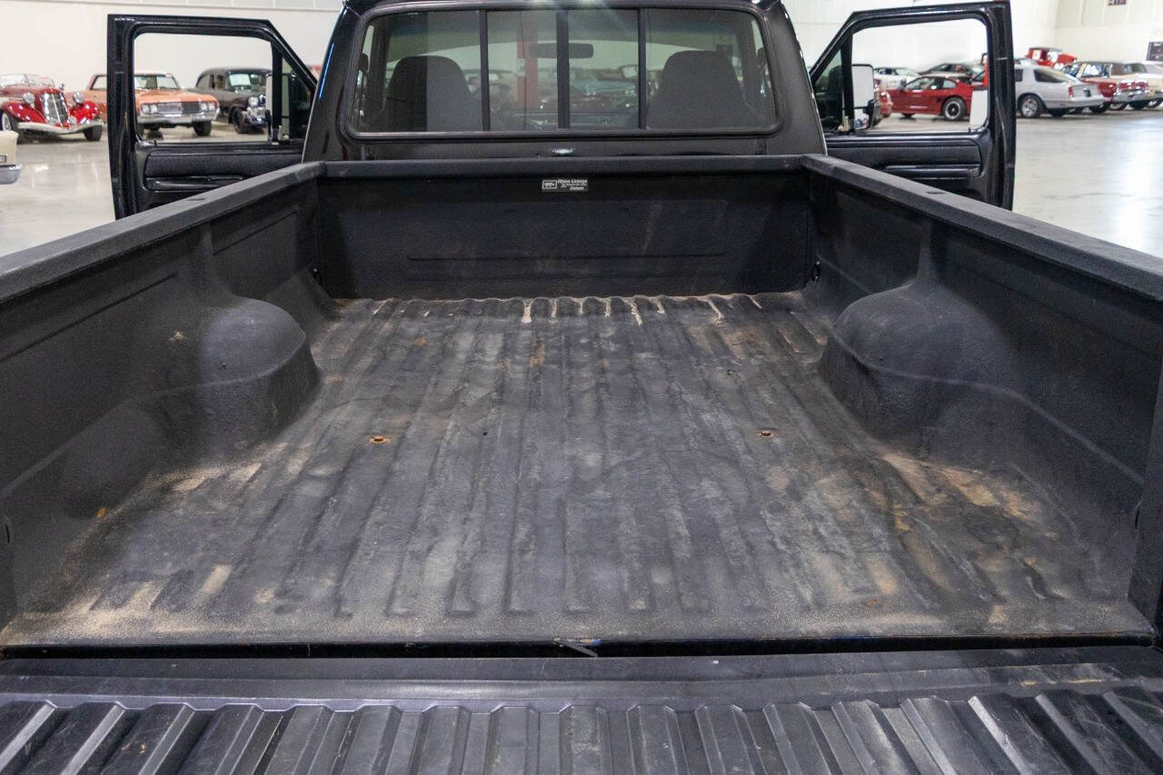 Used 1997 Ford F250 4x4 Regular Cab Heavy Duty image 34