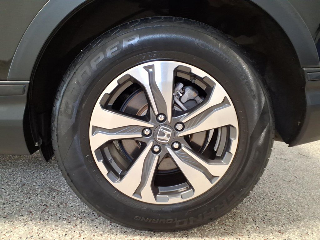 Used 2020 Honda CR-V LX image 7