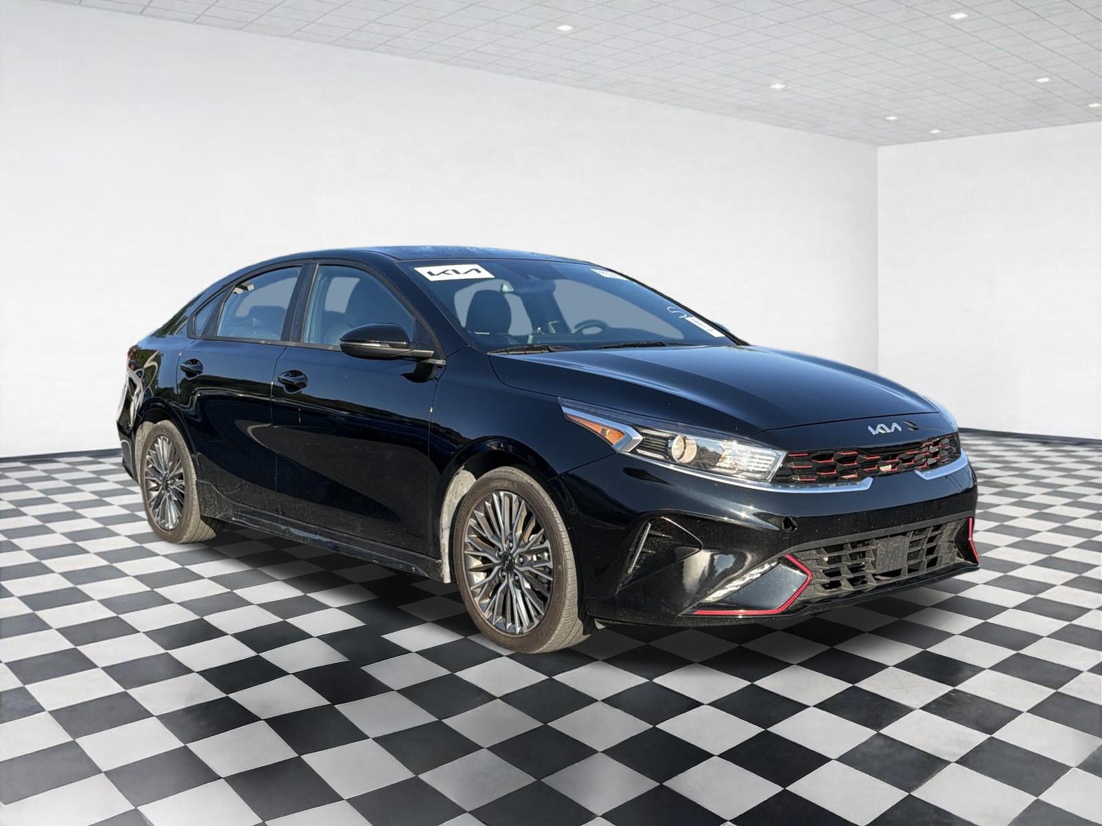 Used 2024 Kia Forte GT-Line FWD image 3