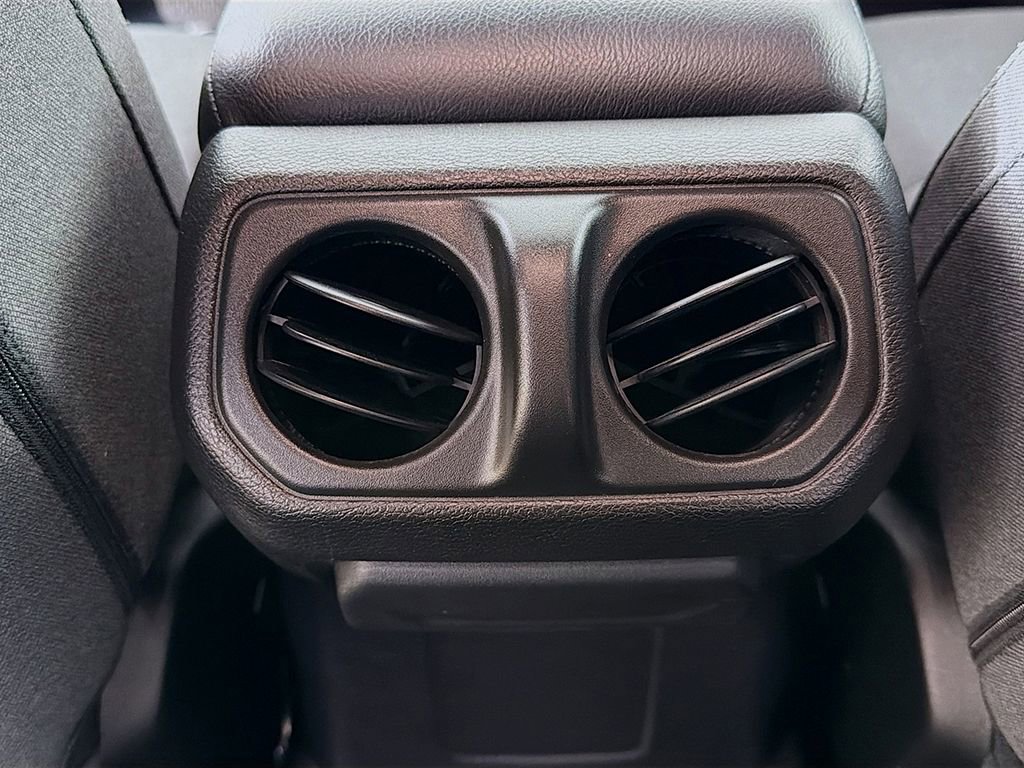 Used 2024 Jeep Wrangler Sport image 33