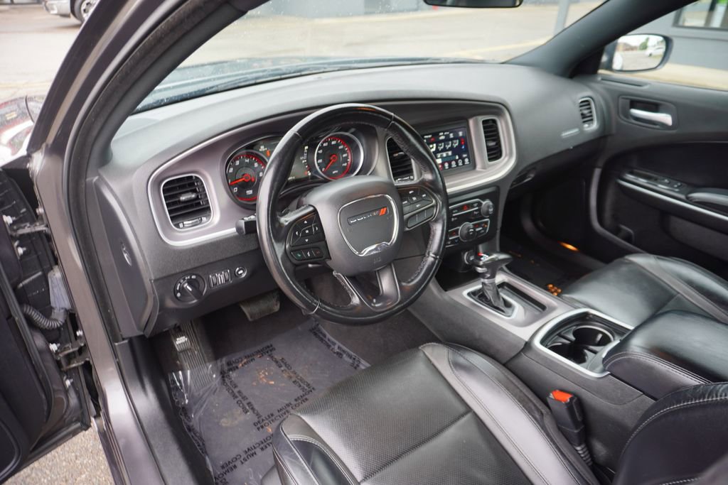 Used 2022 Dodge Charger SXT w/ Leather Interior Group image 23