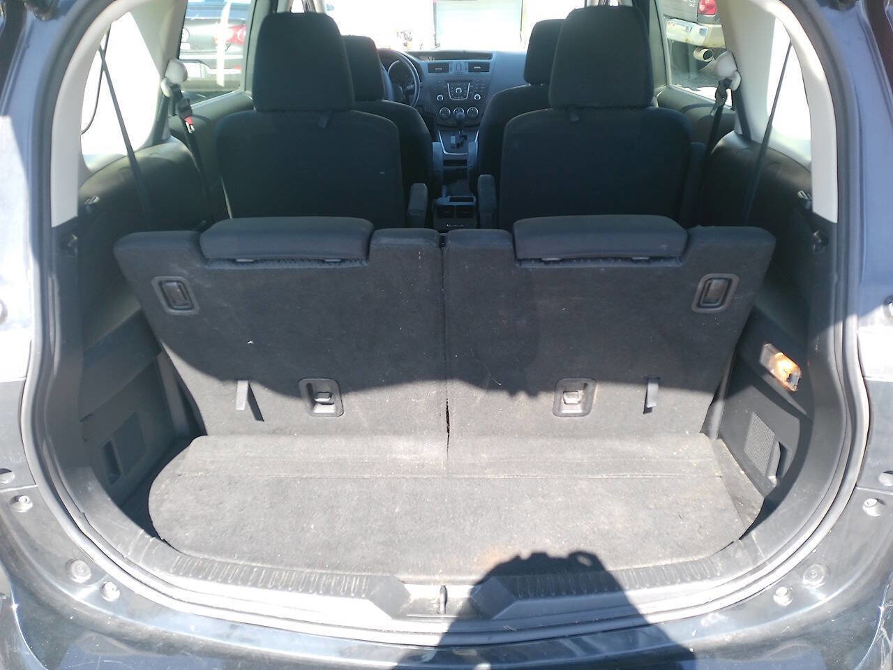 Used 2012 MAZDA MAZDA5 Sport FWD image 22
