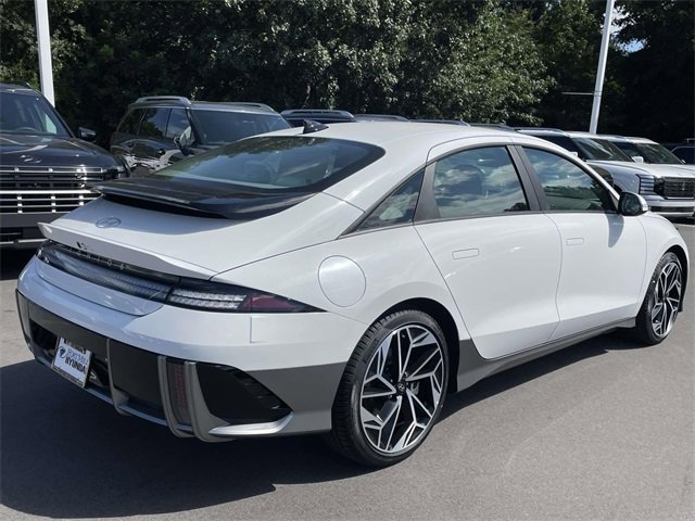 New 2025 Hyundai Ioniq 6 SEL image 6