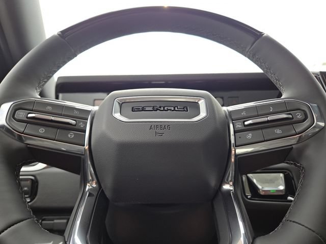 New 2026 GMC Yukon Denali w/ Advanced Technology Package AWD/4WD image 33