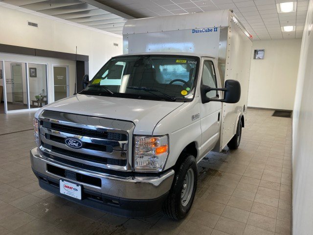 New 2026 Ford E-350 and Econoline 350 Super Duty w/ Power Equipment Group RWD image 4