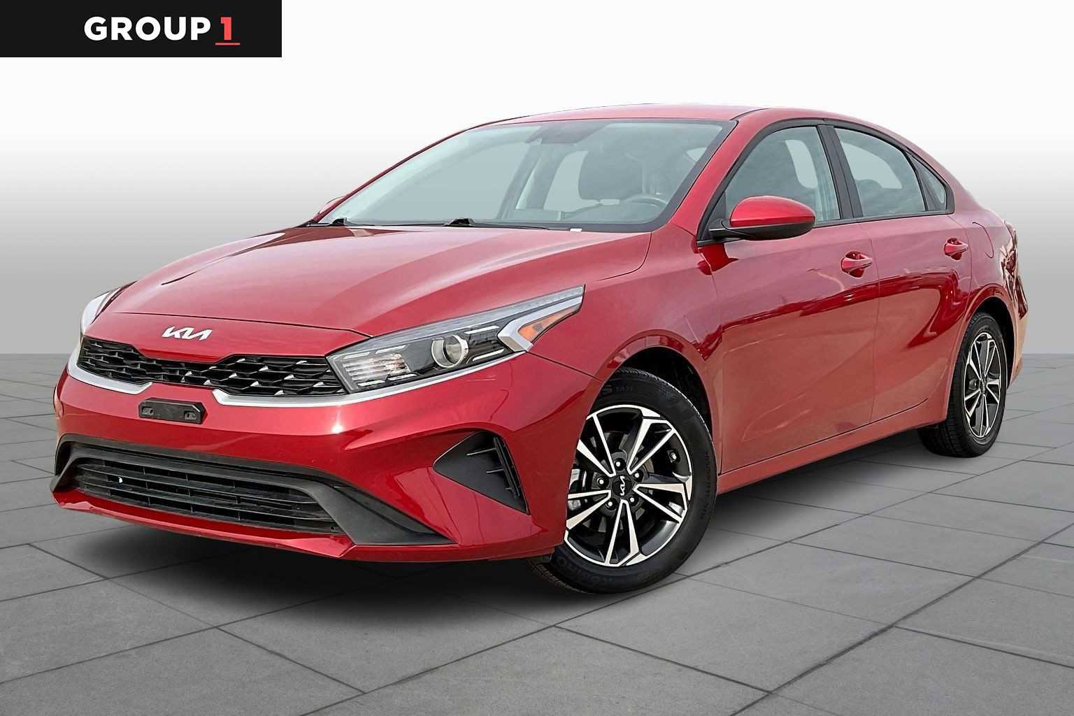 Used 2024 Kia Forte LXS image 1