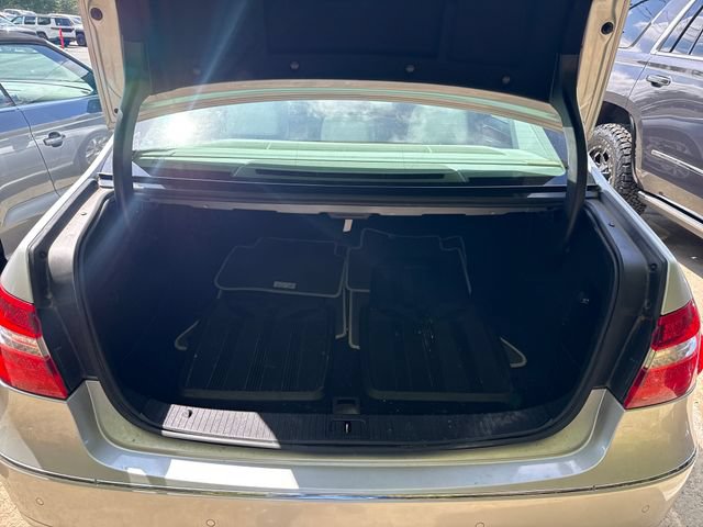 Used 2012 Mercedes-Benz E 350 Sedan image 11
