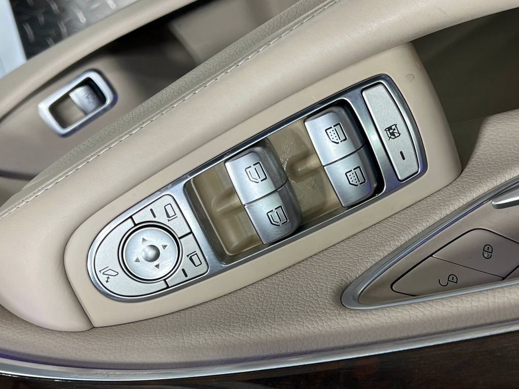 Used 2016 Mercedes-Benz S 550 Sedan image 17