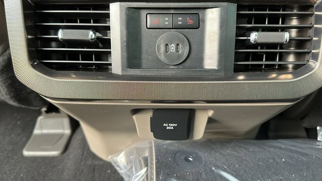 New 2025 Ford F250 Platinum w/ Platinum Plus Package image 12