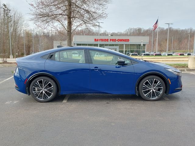 Used 2023 Toyota Prius XLE image 31