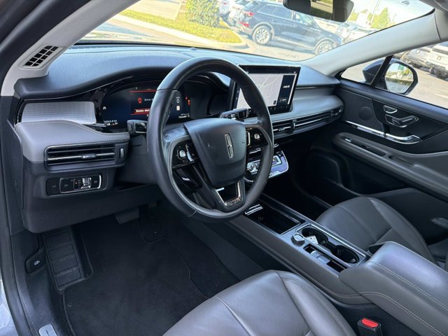 Certified 2023 Lincoln Corsair FWD w/ Equipment Group 101A image 16