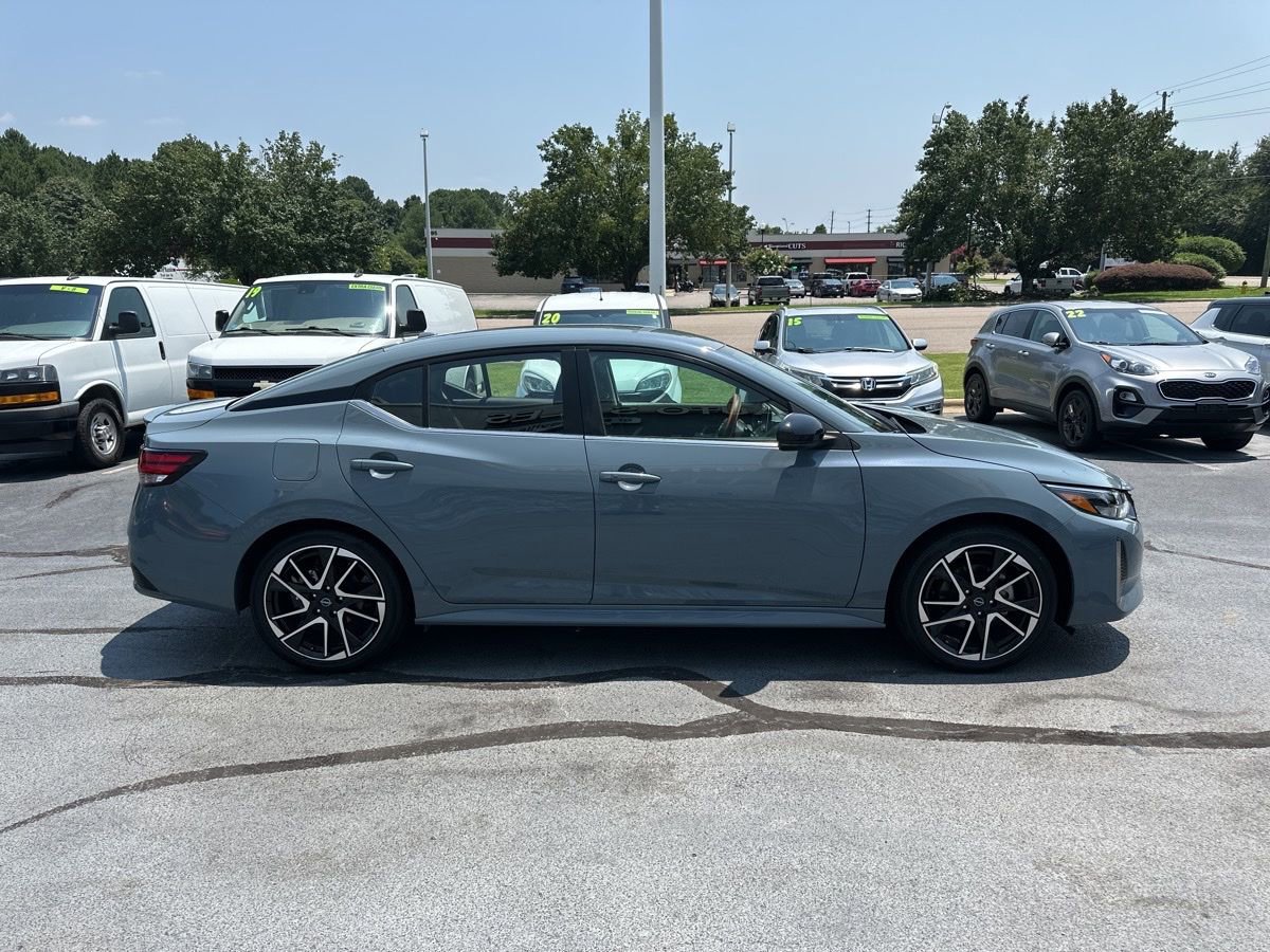Used 2024 Nissan Sentra SR image 8