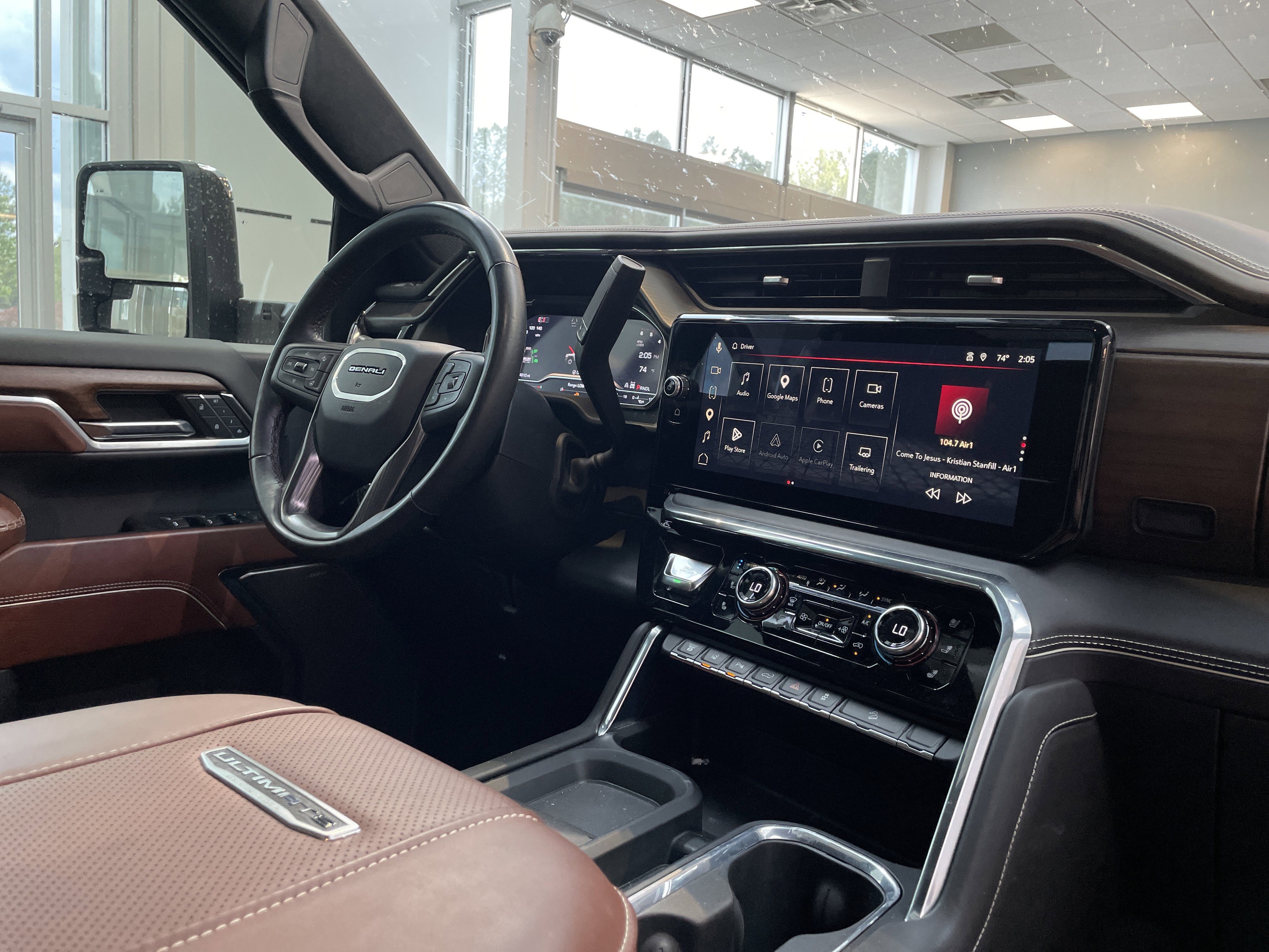 Used 2024 GMC Sierra 2500 Denali Ultimate AWD/4WD image 36