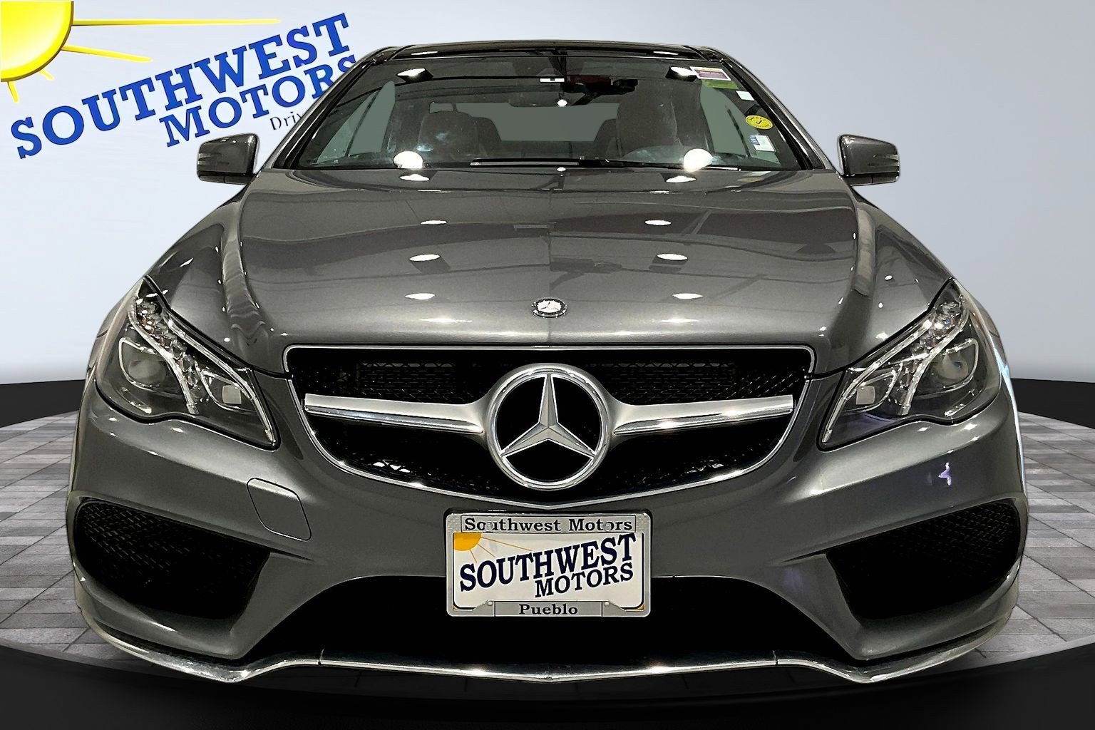 Used 2017 Mercedes-Benz E 400 4MATIC Coupe image 2