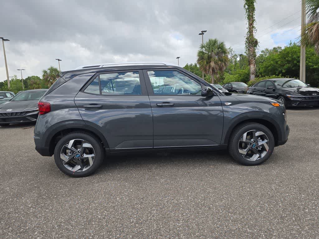 New 2026 Hyundai Venue SEL FWD image 8