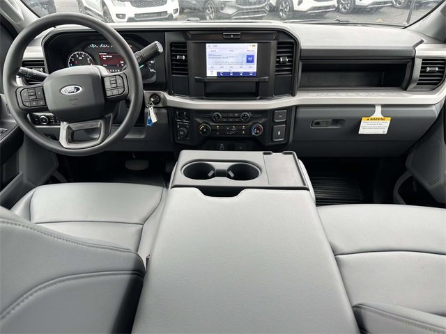 New 2026 Ford F350 XL w/ FX4 Off-Road Package image 13