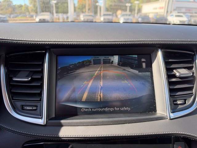 Used 2025 INFINITI QX50 Luxe AWD/4WD image 19