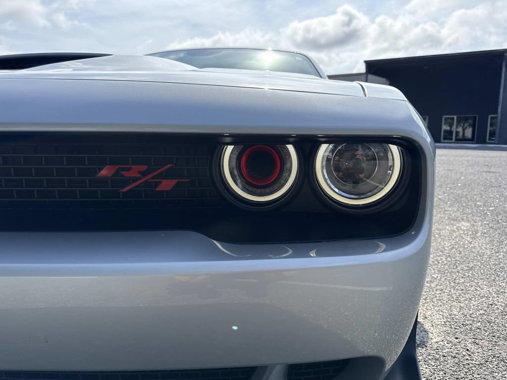Used 2021 Dodge Challenger R/T Scat Pack RWD image 9