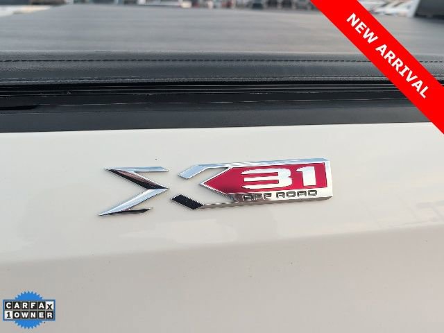 Used 2020 GMC Sierra 1500 SLT w/ SLT Premium Package image 9