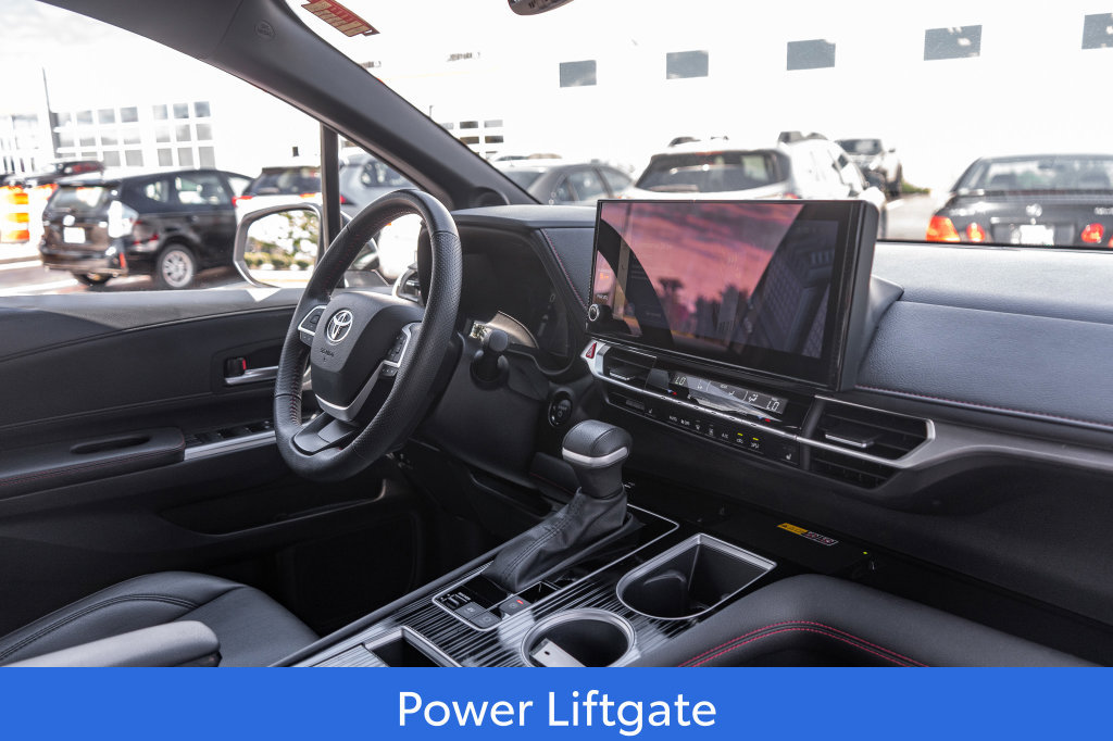 Used 2025 Toyota Sienna XSE w/ XSE Plus Package AWD/4WD image 12