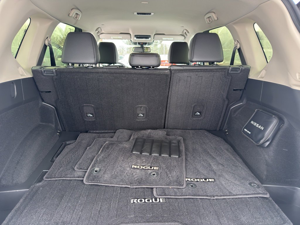 Certified 2025 Nissan Rogue SL image 35