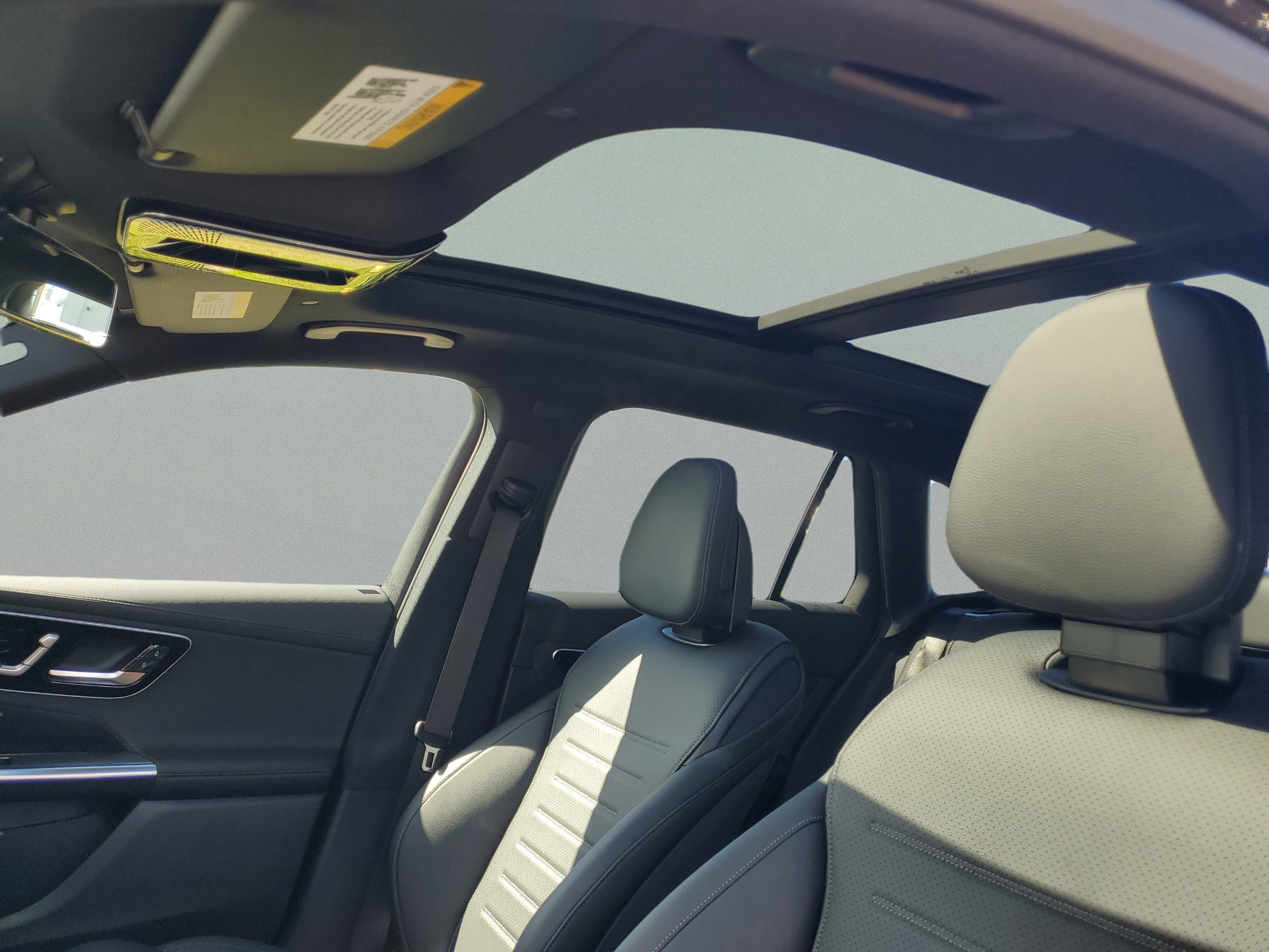 Certified 2026 Mercedes-Benz GLC 300 4MATIC image 21