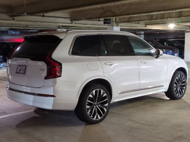 New 2026 Volvo XC90 T8 Plus w/ Protection Package AWD/4WD image 3