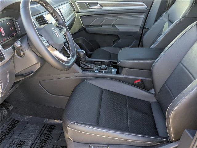 Used 2023 Volkswagen Atlas SEL image 17