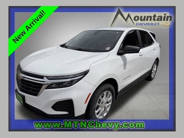 Used 2022 Chevrolet Equinox LS w/ LS Convenience Package AWD/4WD image 1