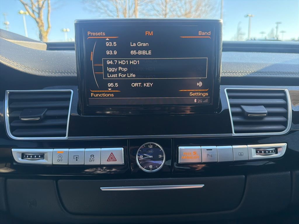 Used 2017 Audi A8 L 3.0T w/ Executive Package image 39