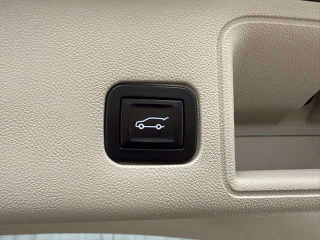 Used 2018 GMC Terrain Denali w/ LPO, 'HIT The Road' Package image 25