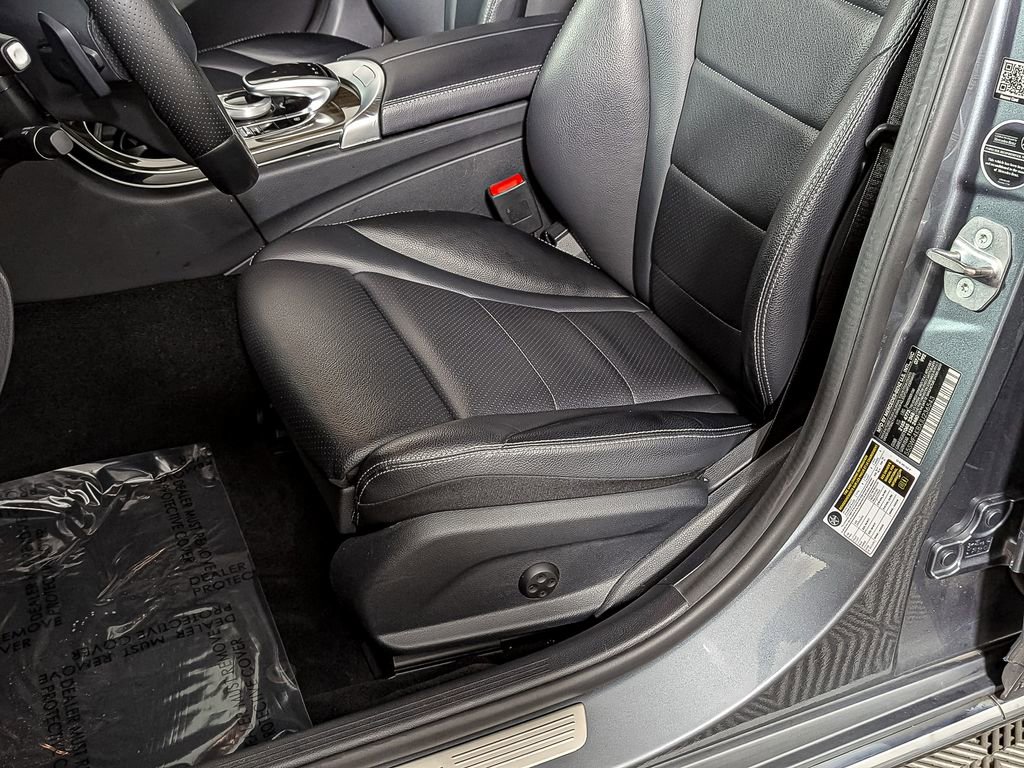 Used 2018 Mercedes-Benz C 300 4MATIC Sedan image 17