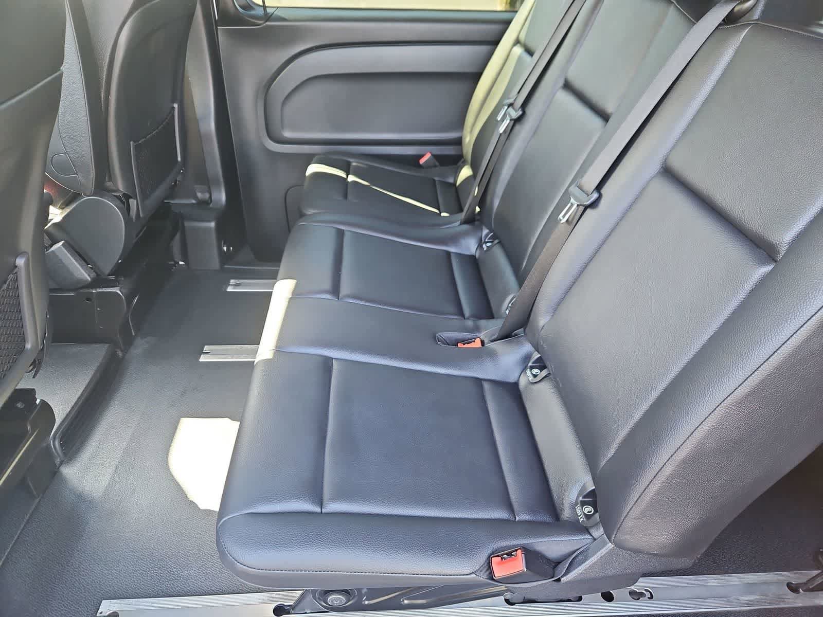 Used 2023 Mercedes-Benz Metris Passenger image 18