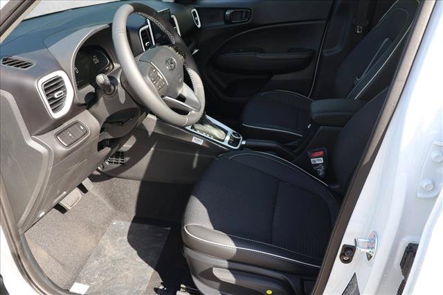 New 2026 Hyundai Venue SEL FWD image 11