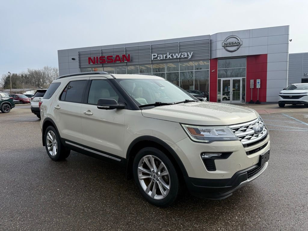 Used 2018 Ford Explorer XLT w/ Equipment Group 202A image 1