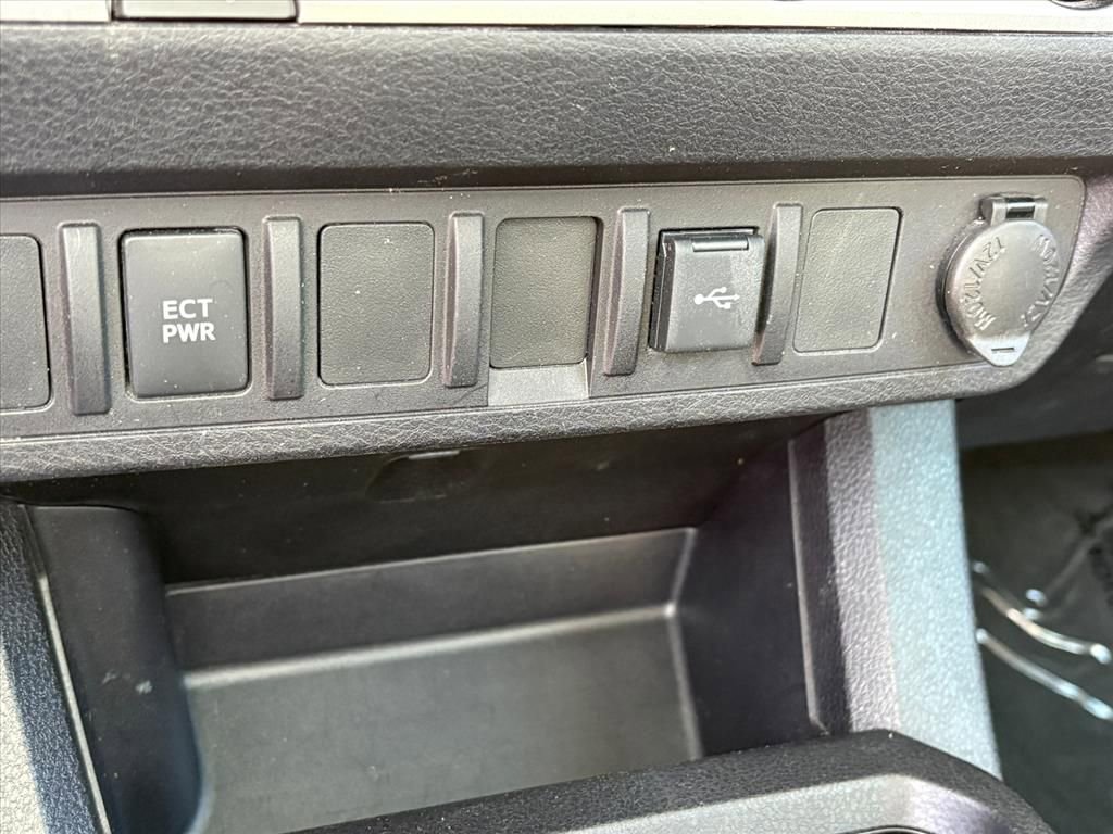 Used 2022 Toyota Tacoma SR image 20