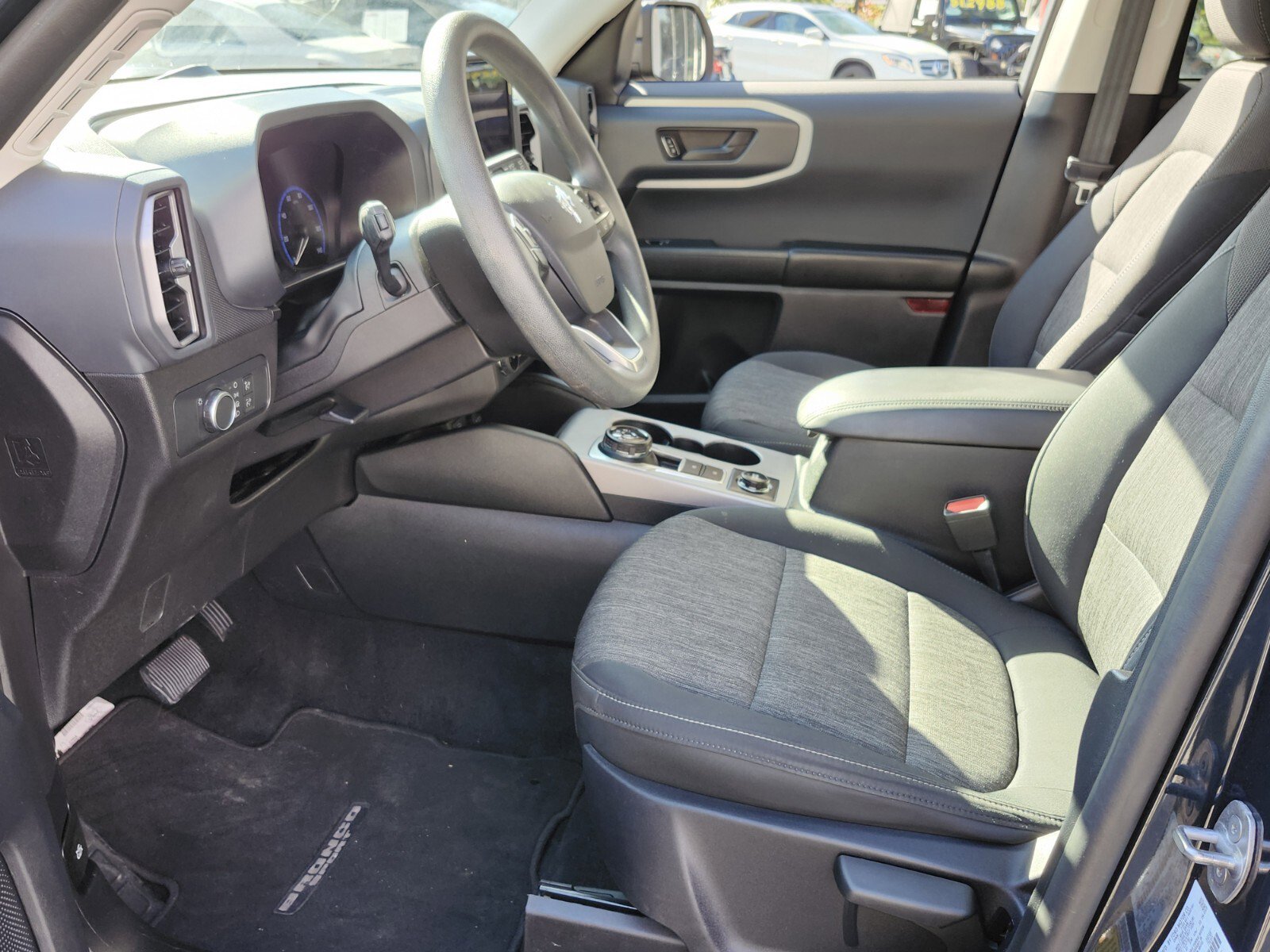 Used 2022 Ford Bronco Sport Big Bend image 2