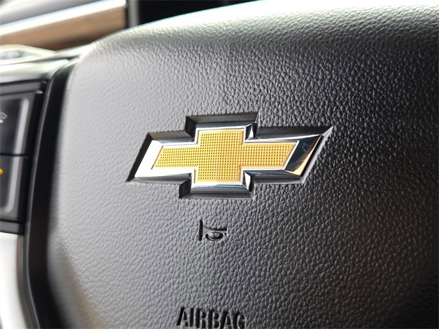 Used 2023 Chevrolet Suburban Premier image 26