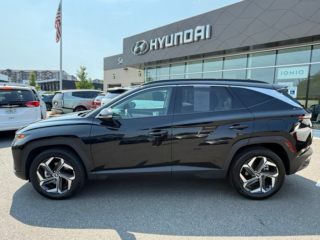 Certified 2024 Hyundai Tucson Limited AWD/4WD image 2