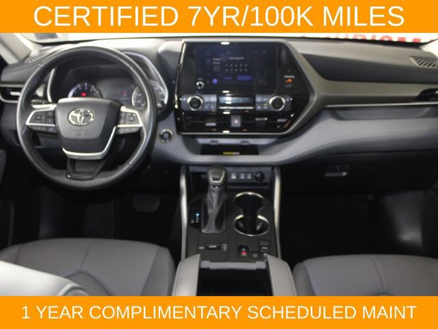 Used 2023 Toyota Highlander XLE FWD image 14