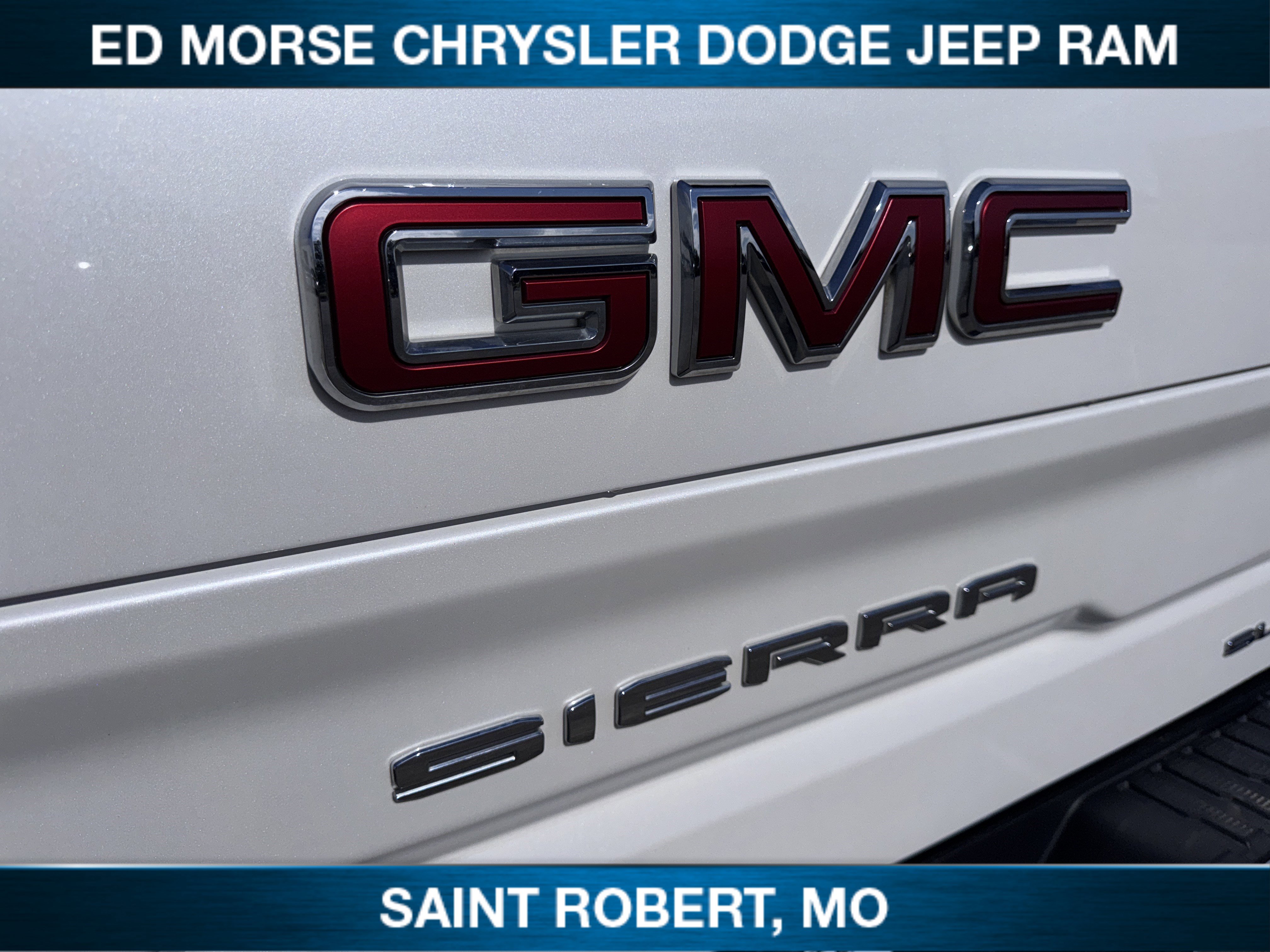 Used 2020 GMC Sierra 1500 SLT w/ SLT Premium Plus Package image 15