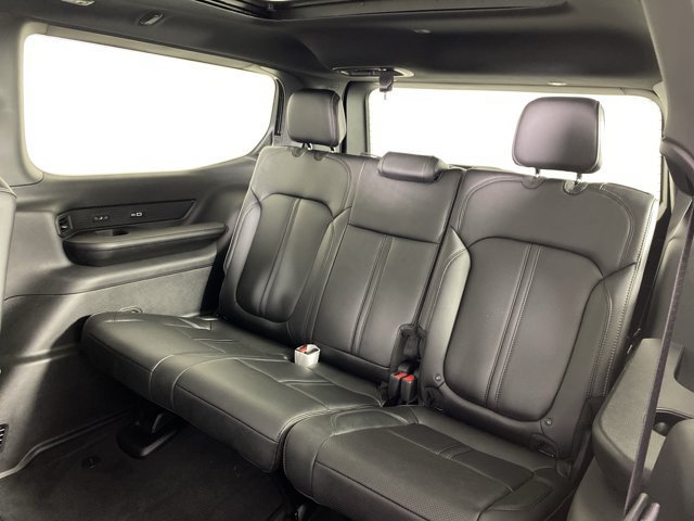 New 2026 Jeep Grand Wagoneer Limited AWD/4WD image 30