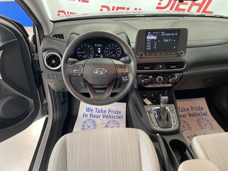 Used 2023 Hyundai Kona SEL w/ Cargo Package image 31