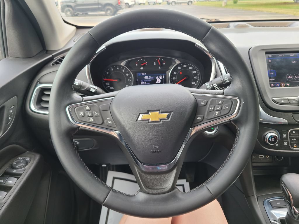 Used 2023 Chevrolet Equinox LT AWD/4WD image 28