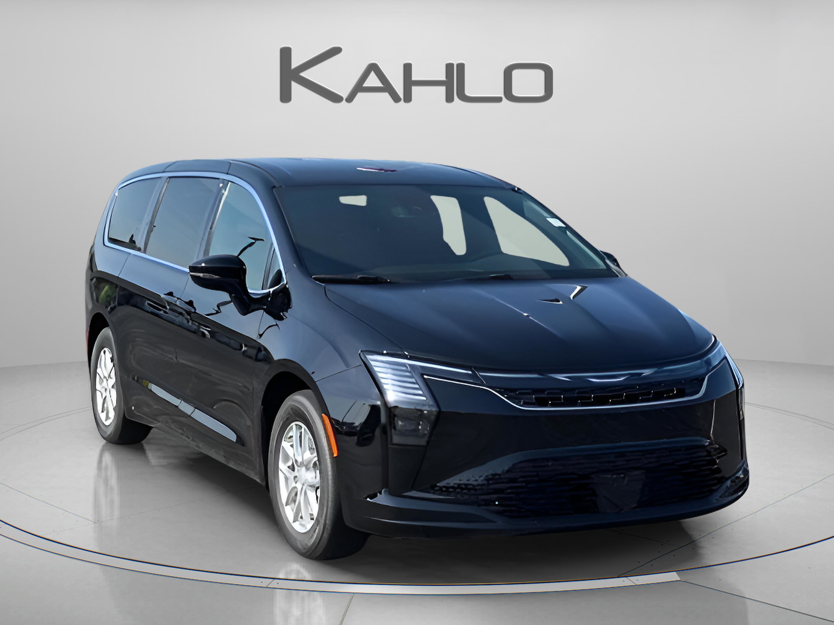 New 2027 Chrysler Pacifica Select FWD image 6