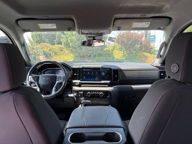 Used 2025 Chevrolet Silverado 1500 LT Trail Boss w/ Protection Package AWD/4WD image 15