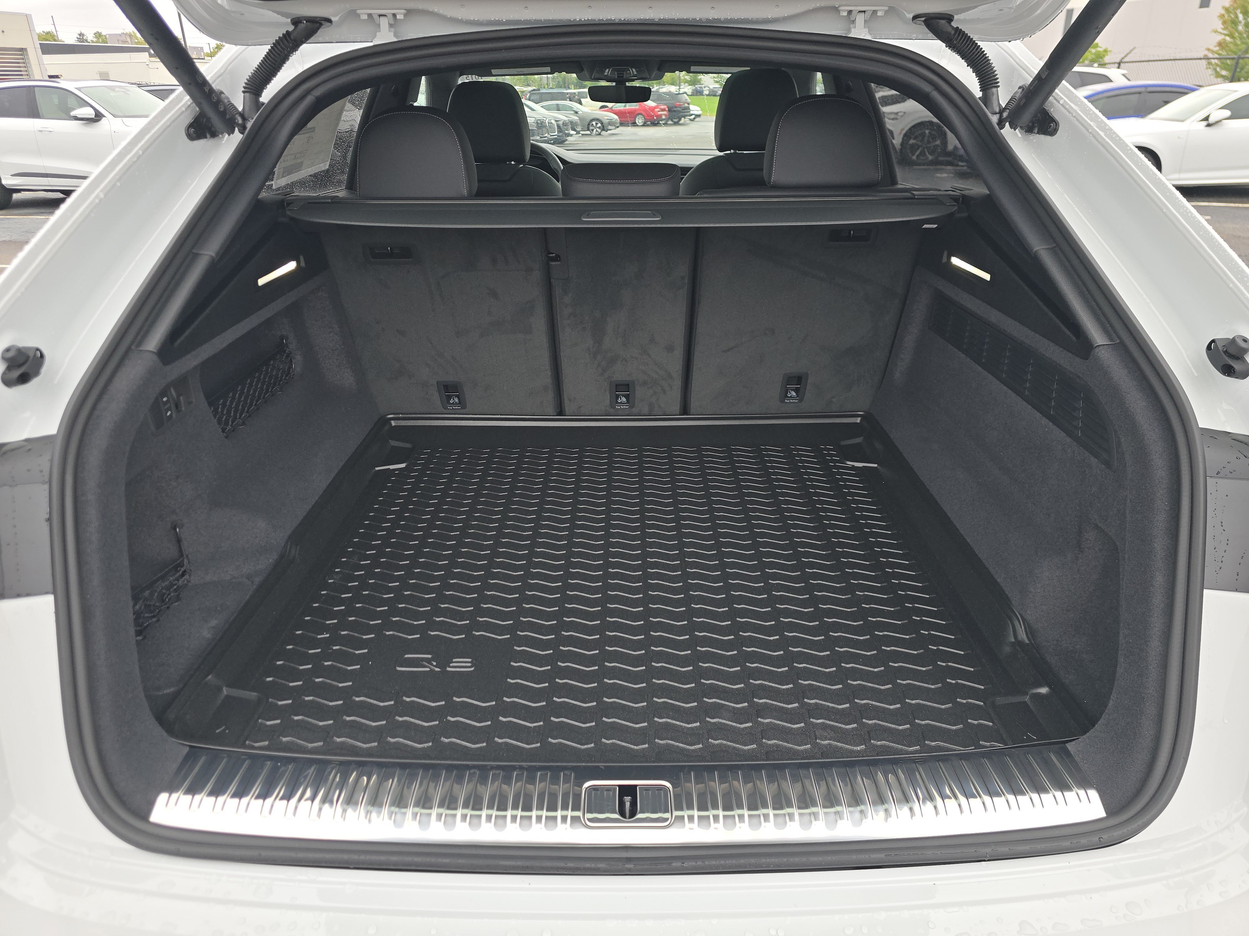 New 2027 Audi Q8 Premium Plus AWD/4WD image 16
