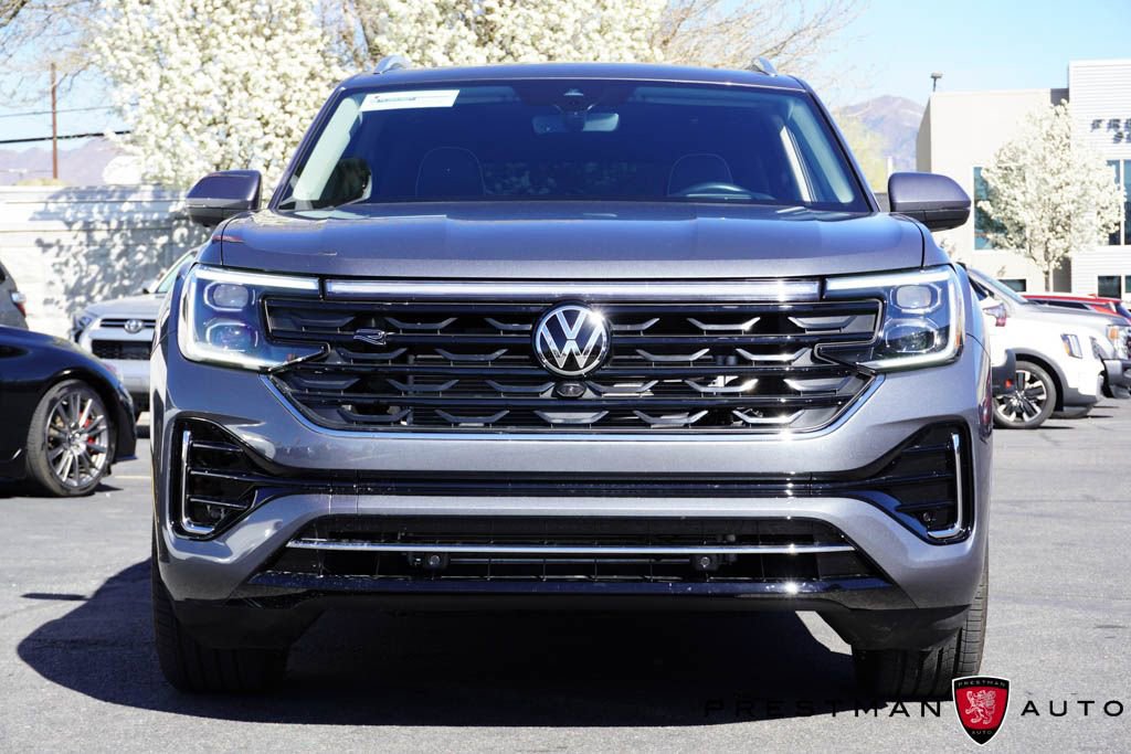 Used 2025 Volkswagen Atlas SEL Premium R-Line image 17